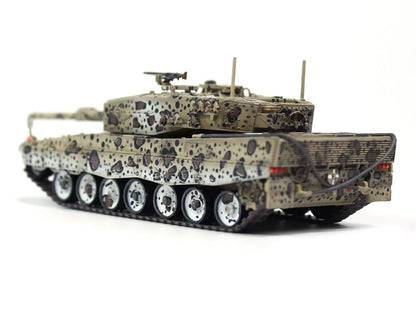 Leopard 2A4 Main Battle Tank "Jaguar Scheme" Austrian Army "Armor Premium" Series 1/72 T&y Diecast Model by Panzerkampf