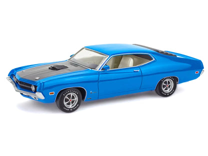 Level 4 Model Kit 1970 Ford Torino Cobra 1/25 Scale Model by Revell
