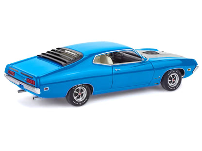 Level 4 Model Kit 1970 Ford Torino Cobra 1/25 Scale Model by Revell