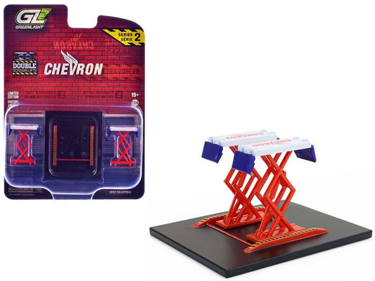 Automotive Double Scissor Lift "Chevron" White and Red "Double Scissor Lifts" Series 2 1/64 T&y Diecast Model by Greenlight