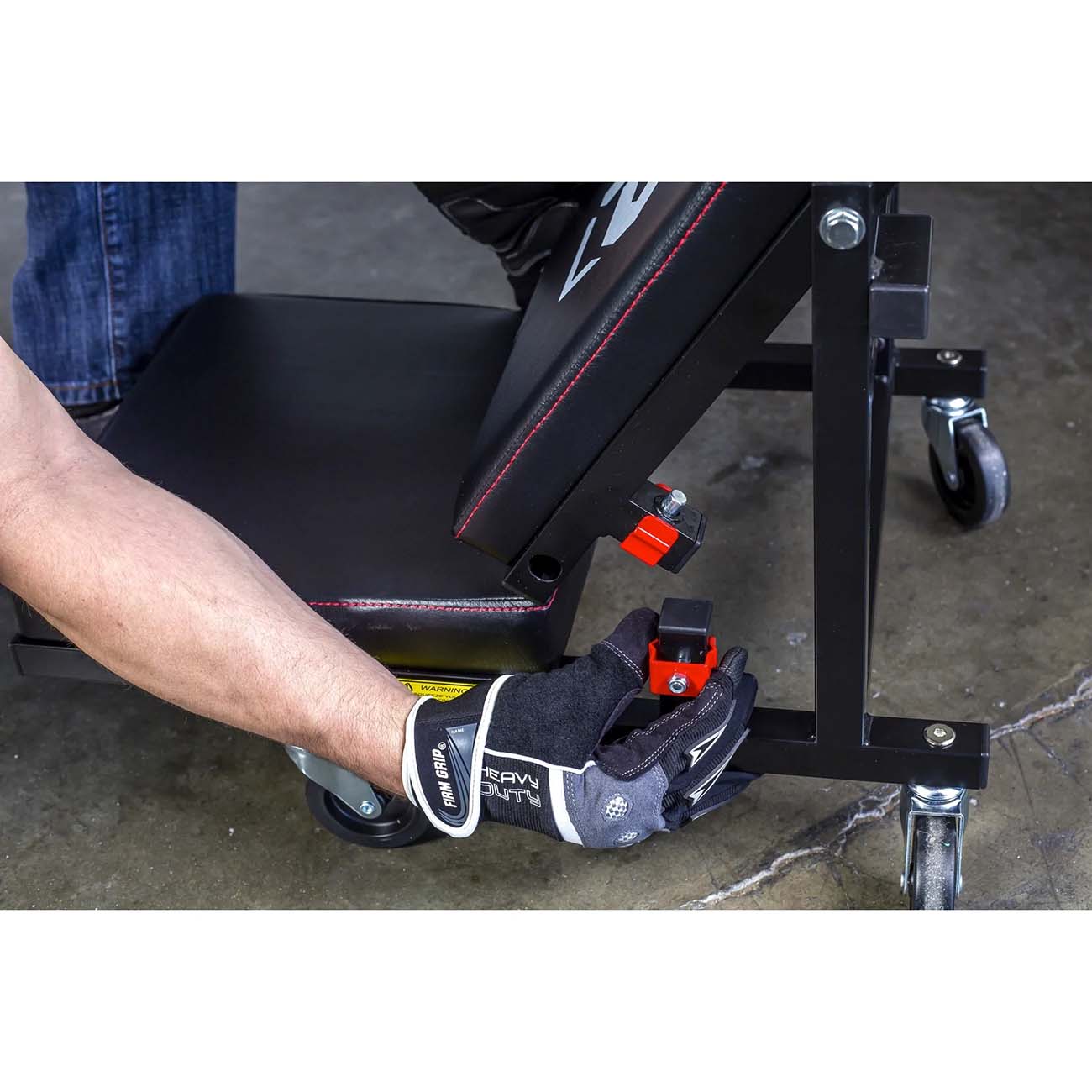 Powerbuilt 2-in-1 Low Creeper Seat Roller Stool