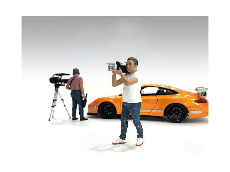 "On-Air" Figure 3 for 1/24 Scale Models by American Diorama <h2>"On-Air" Diorama</h2> <p>High-quality diecast model car perfect collectors and enthusiasts. Features detailed interior exterior craftsma