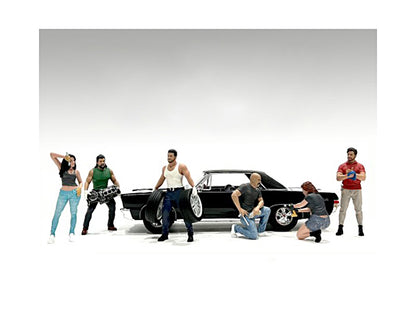 "Muscle Mechanics" 6 piece Figure Set for 1/24 Scale Models by American Diorama <h2>"Muscle Diorama</h2> <p>High-quality diecast model car perfect collectors and enthusiasts. Features detailed interio