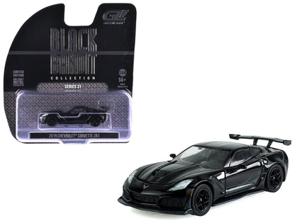 2019 Chevrolet Corvette ZR1 Black "Black Bandit" Series 31 1/64 T&y Diecast Model Car by Greenlight