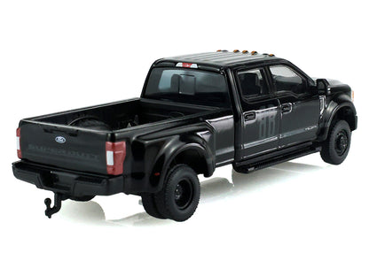 2020 Ford F-450 XL Super Duty Pickup Truck Black "Black Bandit" Series 31 1/64 T&y Diecast Model Car by Greenlight