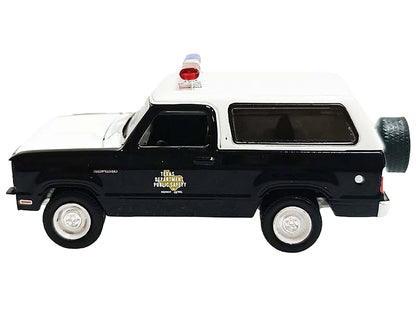 GreenLight 1978 Dodge Ramcharger Police Vehicle "Texas Department of Public Safety Highway Patrol" Black with White Hood and Top "Hobby Exclusive" Series 1/64 Diecast Model Car by <h2>1978 Greenlight<