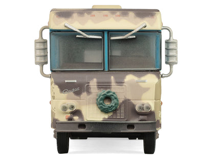 GreenLight 1972 Condor II RV (Recreational Vehicle) "Going on Vacation" Evergreen (Weathered) "Hobby Exclusive" Series 1/64 Diecast Model Car by <h2>1972 Greenlight</h2> <p>High-quality perfect for co