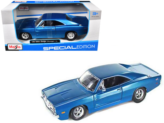 1969 Dodge Charger R/T Hemi Blue 1/25 Diecast Model Car - Maisto