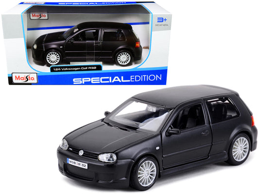Volkswagen Golf R32 Matt Black 1/24 Diecast Model Car - Maisto