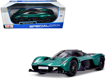 Maisto Aston Martin Valkyrie Green Metallic with Matt Black Top "Special Edition" Series 1/18 Diecast Model Car by <h2>Aston Maisto</h2> <p>High-quality perfect for collectors and enthusiasts. Feature