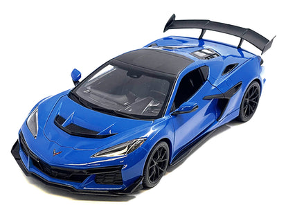 Chevrolet Corvette ZR1 Coupe Blue with Carbon Top "Special Edition" Series 1/18 Diecast Model Car by Maisto