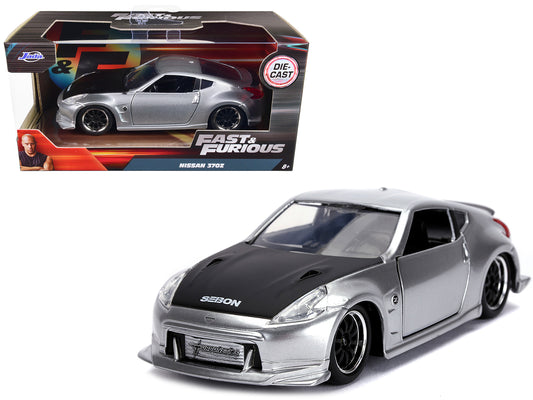 Nissan 370Z Silver with Black Hood "Fast & Furious" Series 1/32 Diecast Model Car by Jada <h2>Nissan Jada</h2> <p>High-quality perfect for collectors and enthusiasts. Features detailed interior exteri