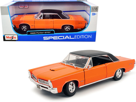 1965 Pontiac GTO Hurst Orange Black Top White 1/18 Diecast Model Car - Maisto