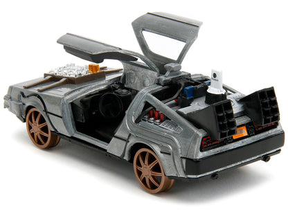 DeLorean DMC (Time Machine) Brushed Metal Train Wheel Version "Back to the Future Part III" (1990) Movie "Hollywood Rides" Series 1/32 Diecast Model Car by Jada <h2>DeLorean Jada</h2> <p>High-quality