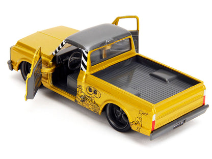 1972 Chevrolet Cheyenne Pickup Truck Gold Metallic with Gray Top "Wall-E" (2008) Movie "Hollywood Rides" Series 1/32 Diecast Model Car by Jada <h2>1972 Jada</h2> <p>High-quality perfect for collectors