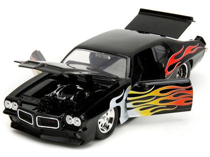 1971 Pontiac GTO Black with Flame Graphics "Bigtime Muscle" Series 1/24 Diecast Model Car by Jada <h2>1971 Jada</h2> <p>High-quality perfect for collectors and enthusiasts. Features detailed interior