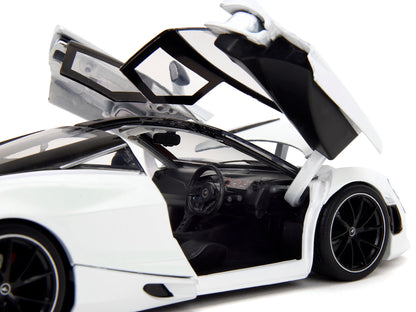 McLaren 720S White Metallic with Black Top "Pink Slips" Series 1/24 Diecast Model Car by Jada <h2>McLaren Jada</h2> <p>High-quality perfect for collectors and enthusiasts. Features detailed interior e