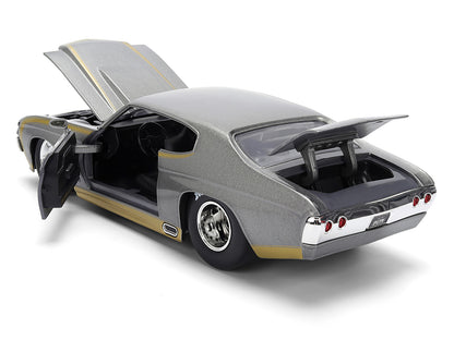 1971 Chevrolet Chevelle SS "Hurst" Gray Metallic with Gold Stripes "Bigtime Muscle" Series 1/24 Diecast Model Car by Jada <h2>1971 Jada</h2> <p>High-quality perfect for collectors and enthusiasts. Fea