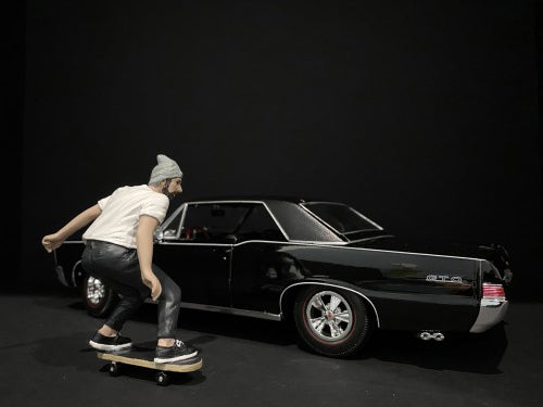 Skateboarder Figurine II for 1/24 Scale Models by American Diorama <h2>Skateboarder Diorama</h2> <p>High-quality diecast model car perfect collectors and enthusiasts. Features detailed interior exteri