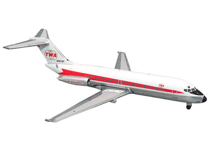 McDonnell Douglas DC-9-15 Commercial Aircraft "Trans World Airlines" (N1070T) White with Red Stripes 1/400 Diecast Model by V1:400