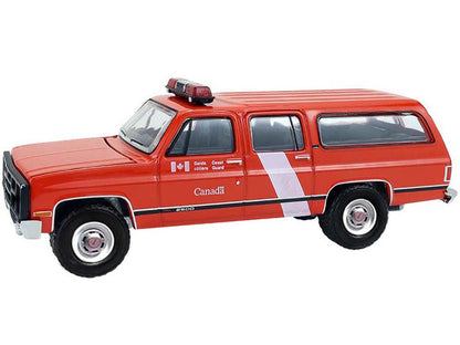 GreenLight 1991 GMC Suburban "Canada Coast Guard" Red with White Stripes "Hot Pursuit - Canada Special Edition" Series 1/64 Diecast Model Car by <h2>1991 Greenlight</h2> <p>High-quality perfect for co