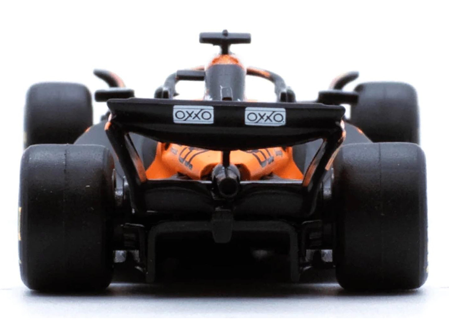 McLaren MCL39 #81 Oscar Piastri Formula One F1 "Australian GP" (2025) "Formula Racing" Series 1/64 T&y Diecast Model Car by Bburago
