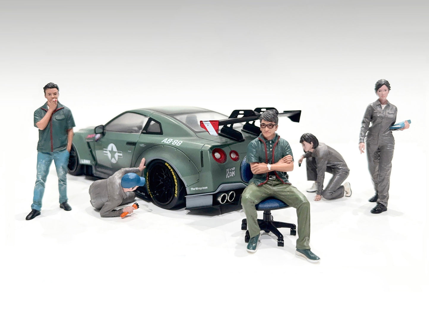 "Top Tuners" 5 piece Figure Set "Premium" Series for 1/18 Scale Models by American Diorama <h2>"Top Diorama</h2> <p>High-quality diecast model car perfect collectors and enthusiasts. Features detailed