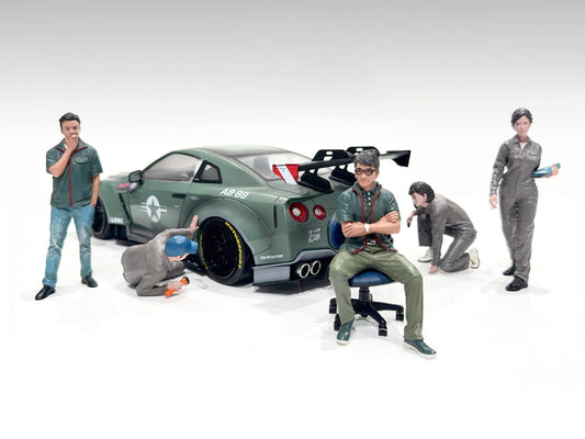 "Top Tuners" 5 piece Figure Set "Premium" Series for 1/18 Scale Models by American Diorama <h2>"Top Diorama</h2> <p>High-quality diecast model car perfect collectors and enthusiasts. Features detailed
