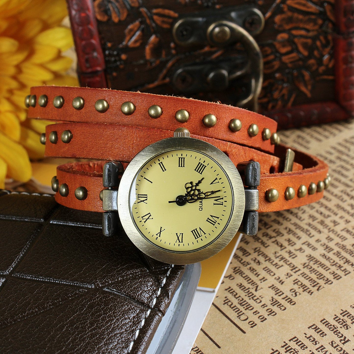 Fashionable Rivet Leather Belt Retro Watch Hand Chain-Orangered Durab