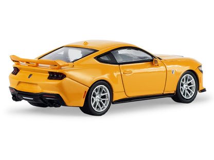 2024 Ford Mustang Dark Horse Yellow Splash 1/64 Diecast Model Car - Greenlight