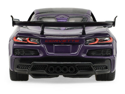 2025 Chevrolet Corvette ZR1 Hysteria Purple 1/64 Diecast Model Car - Greenlight