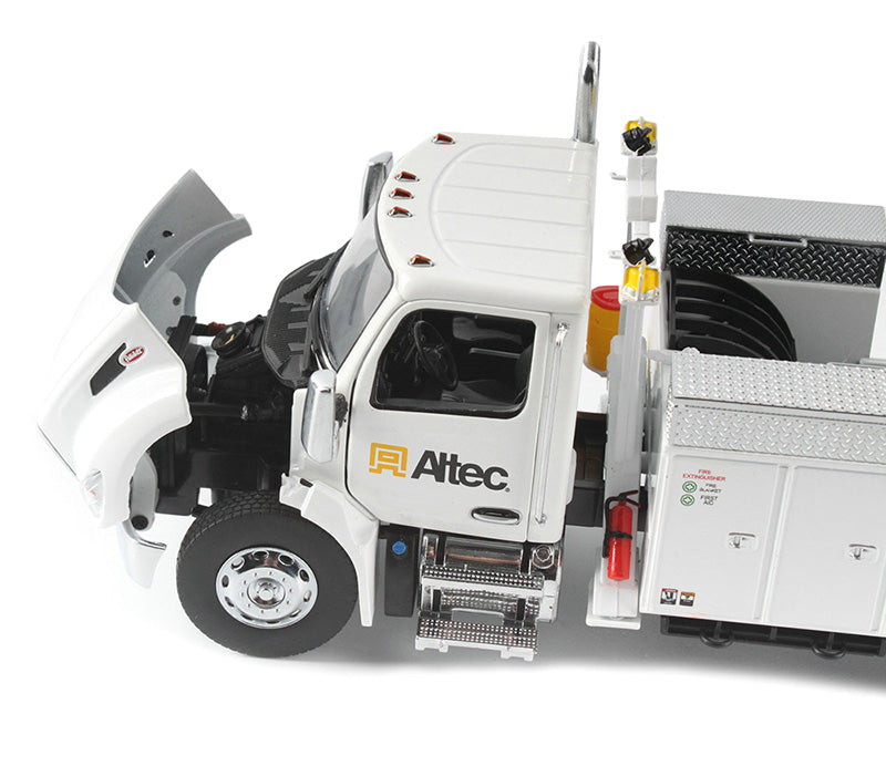 Peterbilt 536 Truck with Altec AA55 Aerial Service Body White "Transport Series" 1/32 Diecast Model by Masters <h2>Peterbilt Masters</h2> <p>High-quality car perfect for collectors and enthusiasts. Fe