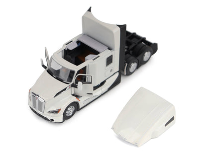 Kenworth T680 Truck Tractor Pearl White "Transport Series" 1/50 Diecast Model by Masters <h2>Kenworth Masters</h2> <p>High-quality car perfect for collectors and enthusiasts. Features detailed interio