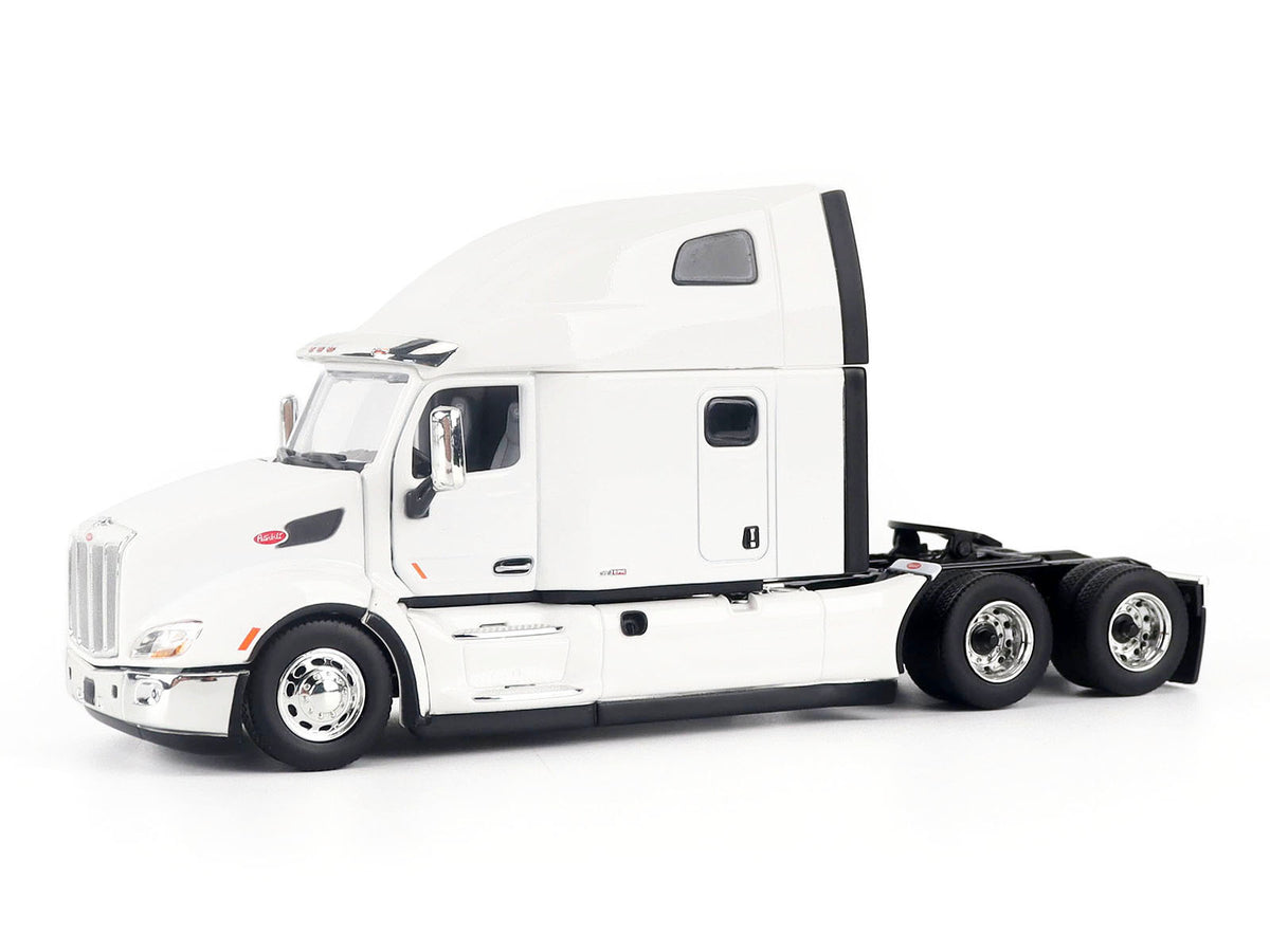 Peterbilt 579 Ultraloft Tandem Tractor 1/50 Diecast Model - Diecast Masters