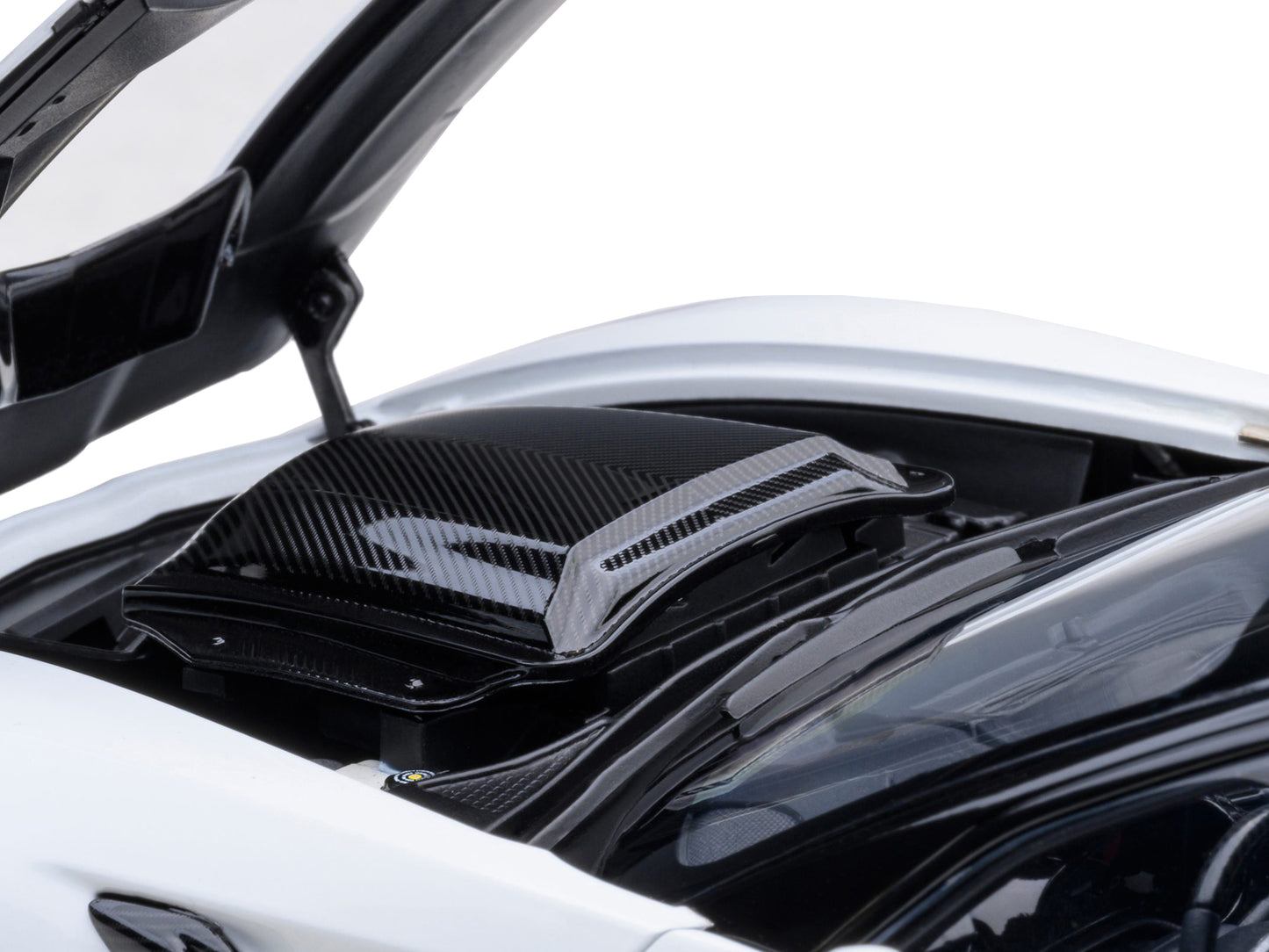 2019 Chevrolet Corvette C7 ZR1 Arctic White with Carbon Top 1/18 Model Car by Autoart <h2>2019 Autoart</h2> <p>High-quality diecast perfect for collectors and enthusiasts. Features detailed interior e