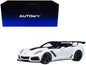 2019 Chevrolet Corvette C7 ZR1 Arctic White with Carbon Top 1/18 Model Car by Autoart <h2>2019 Autoart</h2> <p>High-quality diecast perfect for collectors and enthusiasts. Features detailed interior e