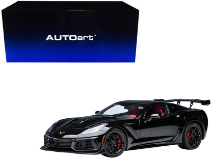 2019 Chevrolet Corvette C7 ZR1 Black with Carbon Top 1/18 Model Car by Autoart <h2>2019 Autoart</h2> <p>High-quality diecast perfect for collectors and enthusiasts. Features detailed interior exterior