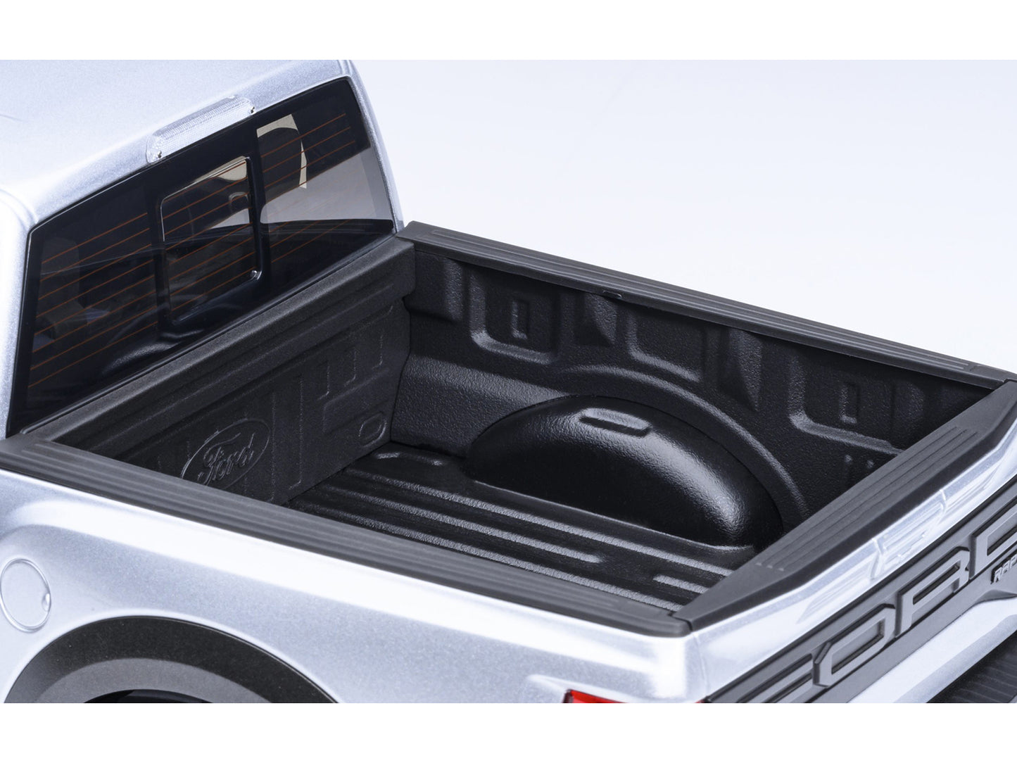 2019 Ford F-150 Raptor Pickup Truck Ingot Silver 1/18 Model Car by Autoart <h2>2019 Autoart</h2> <p>High-quality diecast perfect for collectors and enthusiasts. Features detailed interior exterior cra