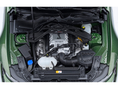 Ford Mustang Shelby GT500 Eruption Green Metallic with White Stripes 1/18 Model Car by Autoart <h2>Ford Autoart</h2> <p>High-quality diecast perfect for collectors and enthusiasts. Features detailed i