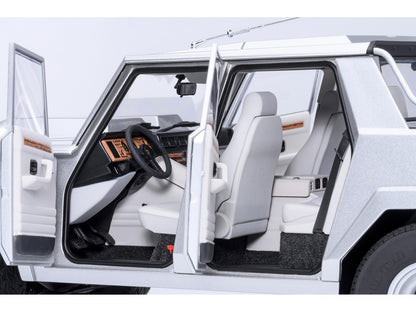 Lamborghini LM002 Argento Silver Metallic with White Interior 1/18 Model Car by Autoart