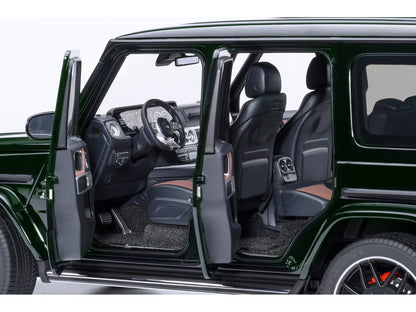 2019 Mercedes-Benz AMG G63 Emerald Green Metallic 1/18 Model Car by Autoart <h2>2019 Autoart</h2> <p>High-quality diecast perfect for collectors and enthusiasts. Features detailed interior exterior cr