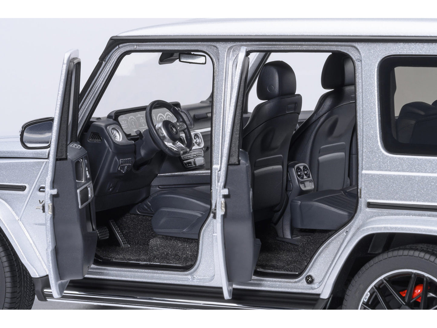 2019 Mercedes-Benz AMG G63 Iridium Silver Metallic 1/18 Model Car by Autoart <h2>2019 Autoart</h2> <p>High-quality diecast perfect for collectors and enthusiasts. Features detailed interior exterior c