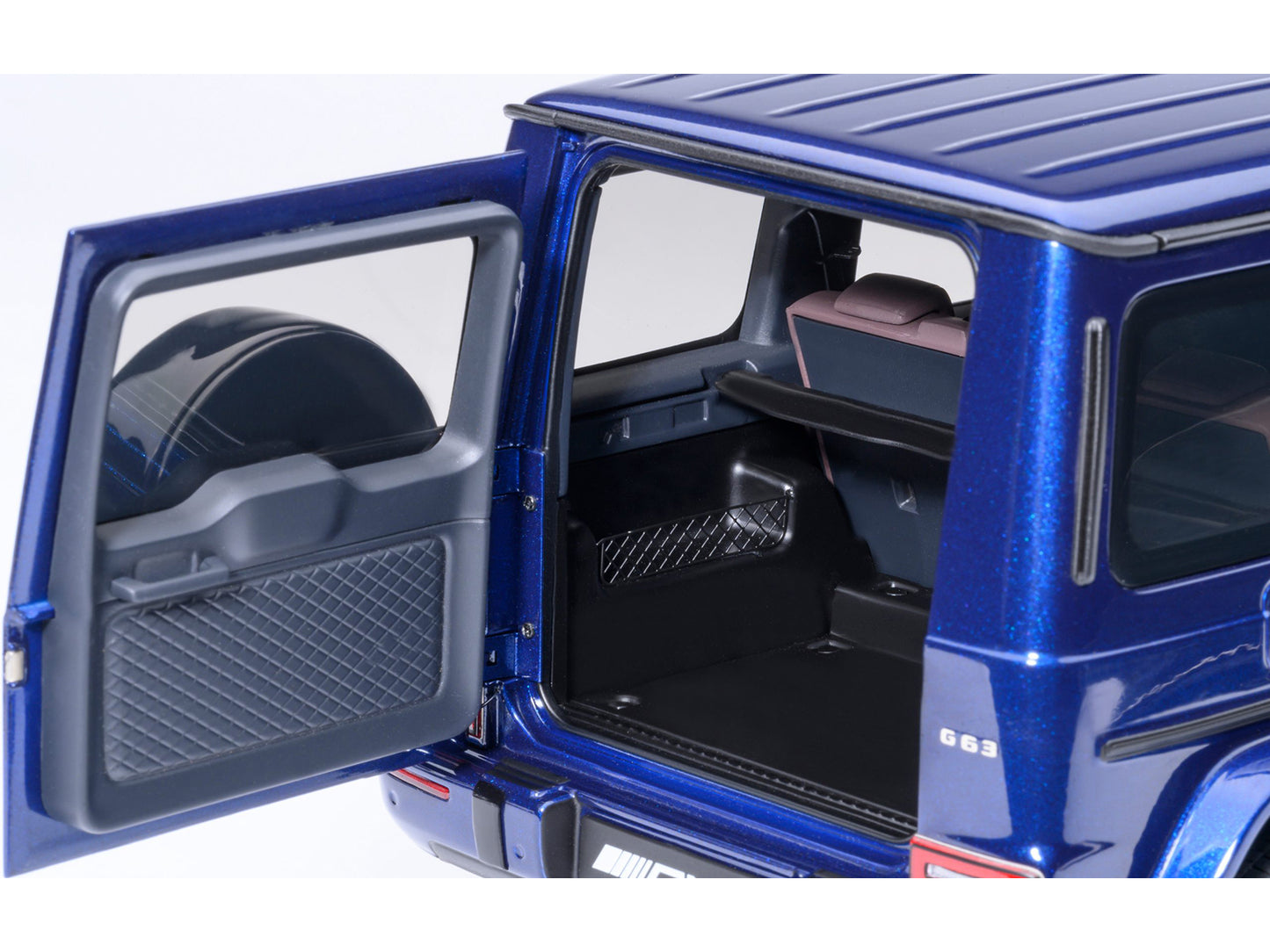 2019 Mercedes-Benz AMG G63 Brilliant Blue Metallic 1/18 Model Car by Autoart <h2>2019 Autoart</h2> <p>High-quality diecast perfect for collectors and enthusiasts. Features detailed interior exterior c