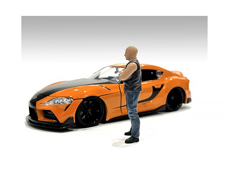 "Car Meet 3" Figurine 1 for 1/24 Scale Models by American Diorama <h2>"Car Diorama</h2> <p>High-quality diecast model car perfect collectors and enthusiasts. Features detailed interior exterior crafts