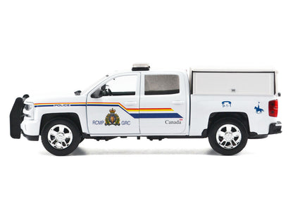 2017 Chevrolet Silverado 1500 LT Z71 Crew Cab Pickup Truck with Camper Box "Royal Canadian Mounted Police" White "Law Enforcement and Public Service" Series 1/27 T&y Diecast Model Car by Motormax
