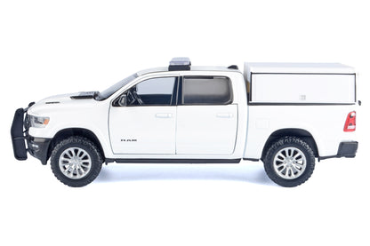 2019 RAM 1500 Laramie Crew Cab Pickup Truck with Bed Camper White "Custom Builder's Kit" Series 1/27 Diecast Model Car by Motormax <h2>2019 Motormax</h2> <p>High-quality perfect for collectors and ent
