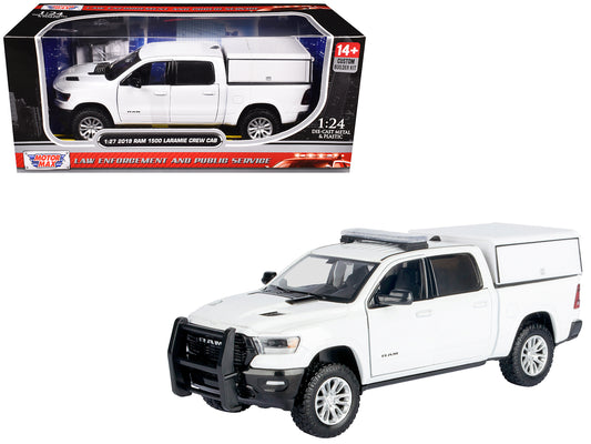 2019 RAM 1500 Laramie Crew Cab Pickup Truck with Bed Camper White "Custom Builder's Kit" Series 1/27 Diecast Model Car by Motormax <h2>2019 Motormax</h2> <p>High-quality perfect for collectors and ent