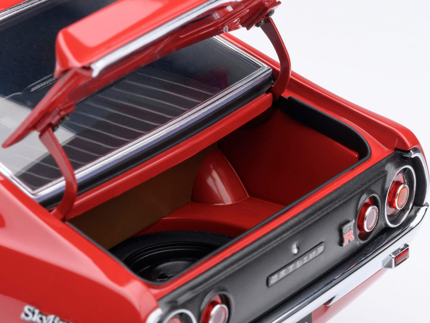 Nissan Skyline 2000GT-R (KPGC110) Tuned Version RHD (Right Hand Drive) Red 1/18 Model Car by Autoart <h2>Nissan Autoart</h2> <p>High-quality diecast perfect for collectors and enthusiasts. Features de
