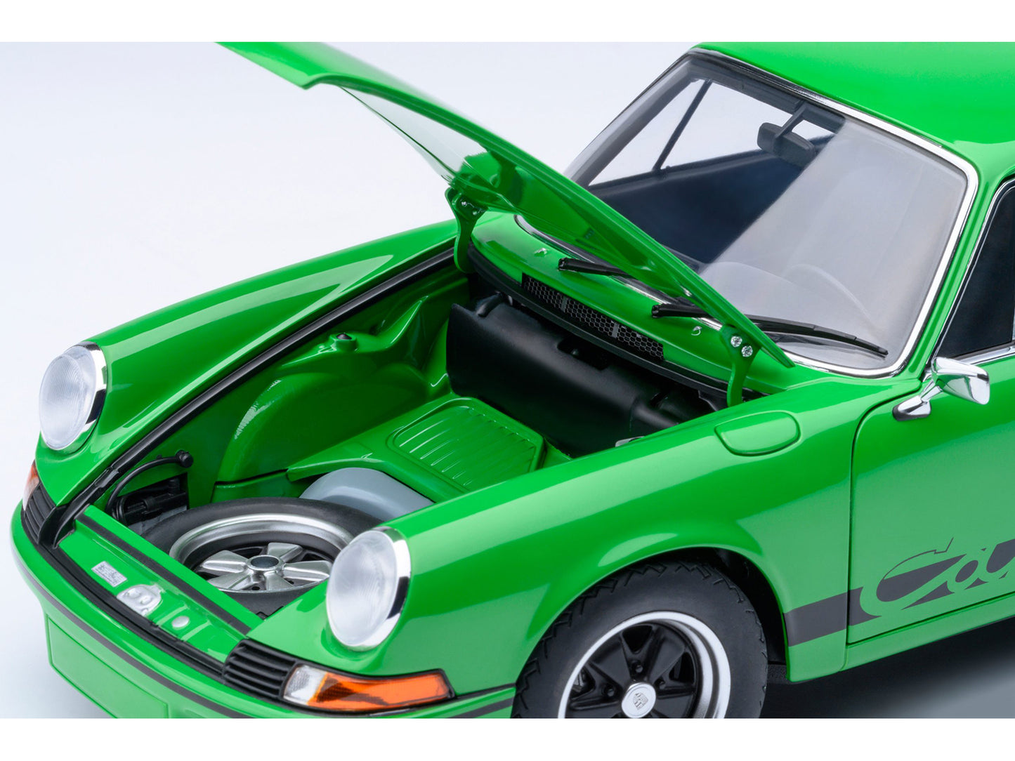 Porsche 911 Carrera 2.7 RS Viper Green with Black Stripes and Wheels 1/18 Model Car by Autoart <h2>Porsche Autoart</h2> <p>High-quality diecast perfect for collectors enthusiasts. Features detailed in