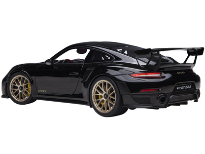 Porsche 911 (991.2) GT2 RS Weissach Package Black with Carbon Stripes 1/18 Model Car by Autoart <h2>Porsche Autoart</h2> <p>High-quality diecast perfect for collectors and enthusiasts. Features detail